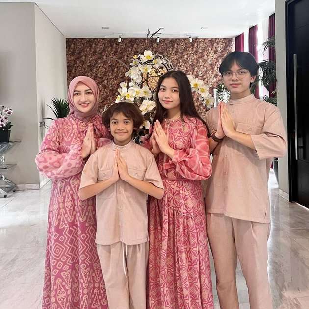 10 Adu Gaya Istri Baru Sahrul Gunawan VS Mantan Istrinya, Kini Bukan Orang Sembarangan, Seleranya Bak Langit & Bumi?