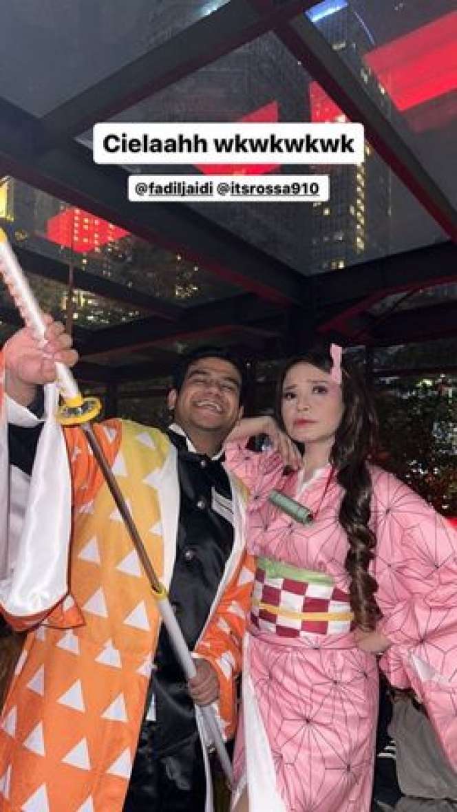 16 Gaya Artis Cosplay Anime di Pesta Ultah BCL & Vidi Aldiano, Anya Geraldine Paling Disorot, Berani Banget!
