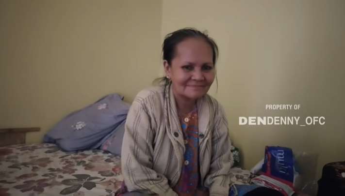 Masih Ingat Ibu Eny? ODGJ yang Tinggal di Rumah Mewah Terbengkalai, Kini Penampilannya Semakin Glowing & Bersahaja, Ini Potretnya