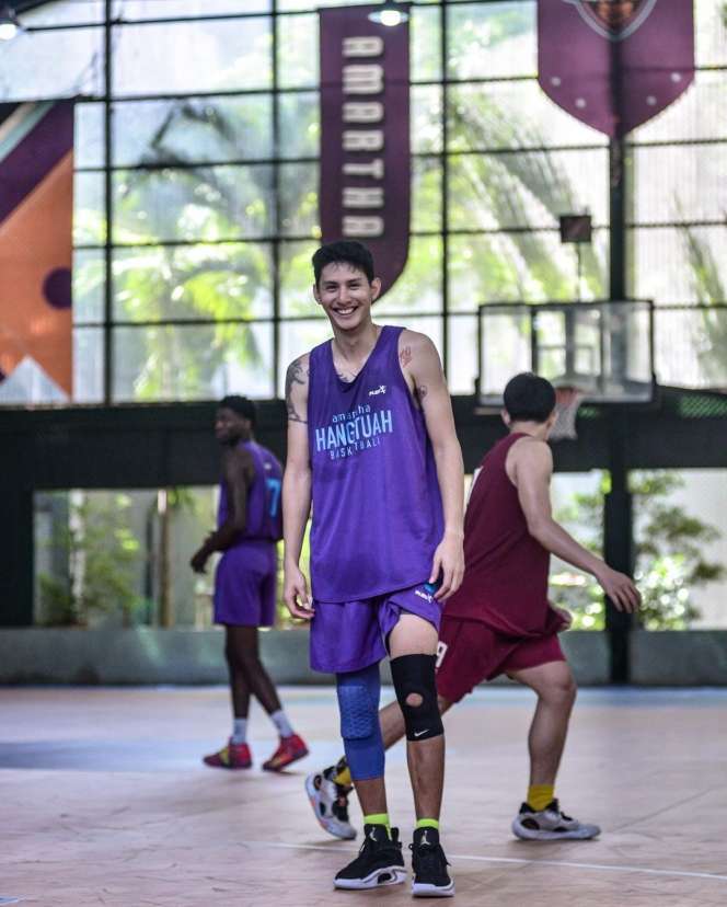 Ingat Daniel Wenas, Mantan Mikha Tambayong? Dulu Dituding Jadi Pemeran Video Tak Senonoh, Kini Gaya Badboy Bikin Cewek Tergila-gila