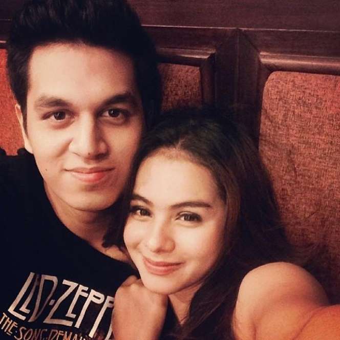 Deretan Seleb yang Pernah Pacaran Beda Agama, Endingnya Kandas di Tengah Jalan!