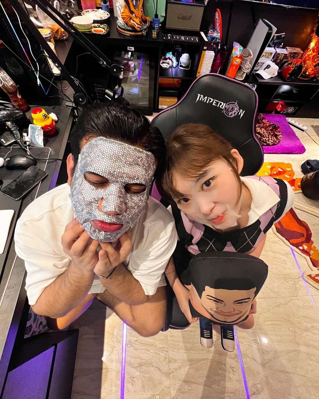 Potret Livy Renata Ajak Pak Muh Joget TikTok Saat Main ke Rumah Fadil Jaidi