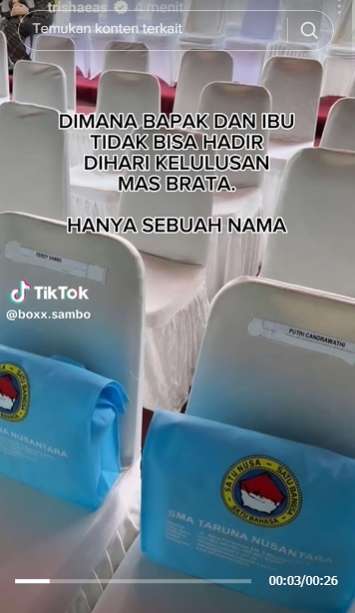 10 Potret Pilu Kelulusan Putra Ferdy Sambo, Ayah Ibu Tak Hadir, Sikap Teman-temannya Bikin Terenyuh