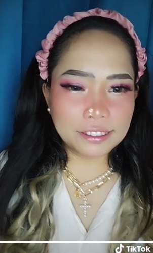 Transformasi Emak-Emak Rambut Acak-acakan Usai Dimakeup, Berubah Jadi Gadis Cantik, Lihat Potretnya Bak Barbie