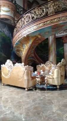 10 Potret Rumah Sultan Bojongkoneng yang Viral, Beri Umroh Gratis Warga 2 RT, The Real Istana!