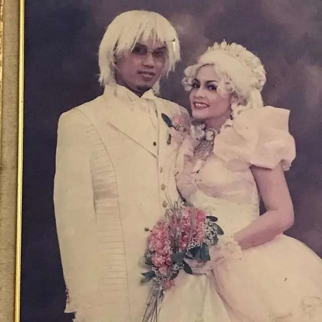 10 Foto Lawas Pernikahan Artis Era 90-an, Rano Karno Mudanya Ganteng Banget, Pantes Jadi Rebutan!