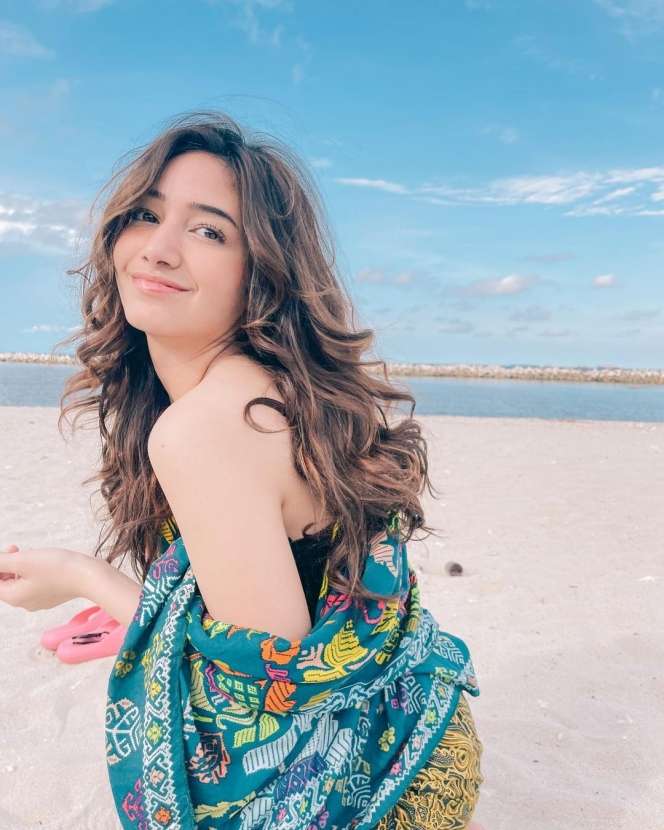 Potret Dannia Salsabilla Artis Pendatang Baru yang Suka Bikin Gagal Fokus 