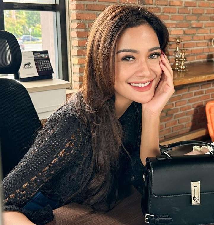 10 Adu Gaya Dahlia Poland VS Andi Annisa, Diisukan Jadi Pelakor Fandy Christian, Beda Level?