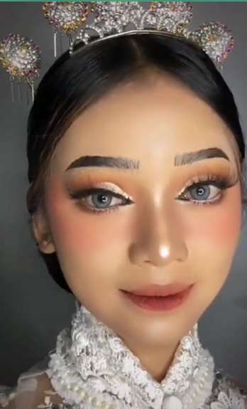 Wanita Berwajah Imut Ini Dirias MUA Ala Pengantin, Endingnya Bikin Takjub, Disebut Mirip Nikita Willy!