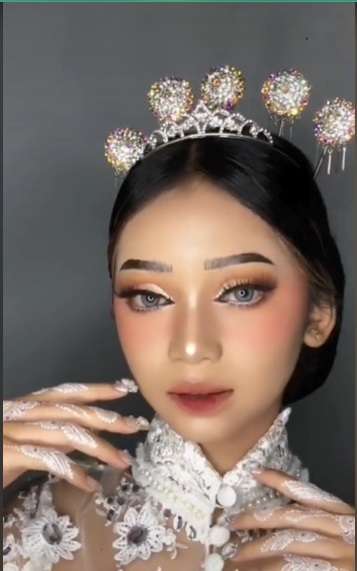 Wanita Berwajah Imut Ini Dirias MUA Ala Pengantin, Endingnya Bikin Takjub, Disebut Mirip Nikita Willy!