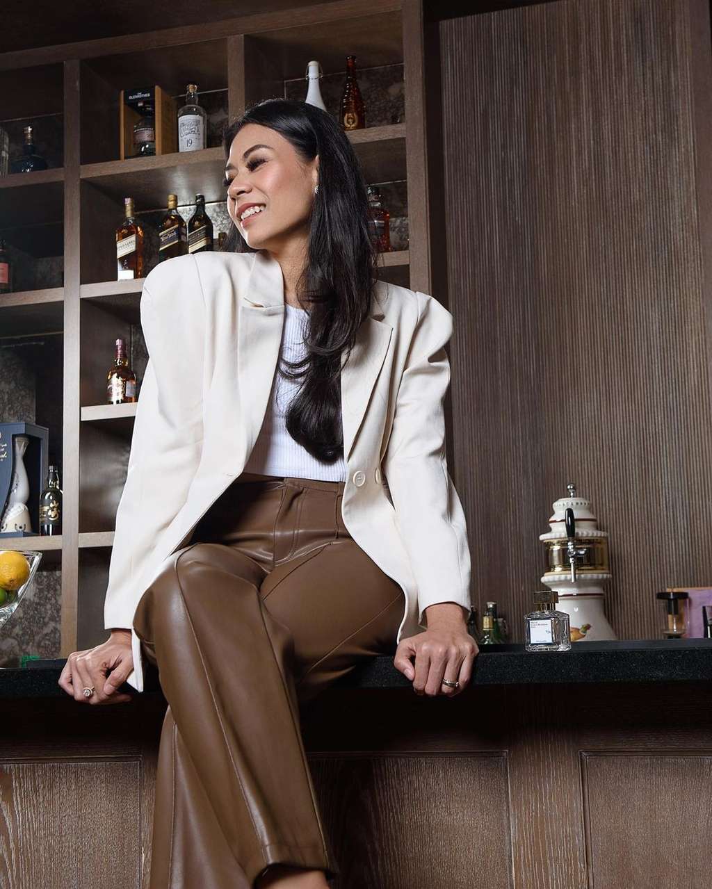 Sering Tampil Glamor, Potret Putri Hasibuan Kakak Ipar Jessica Mila Ternyata Bukan Orang Sembarangan