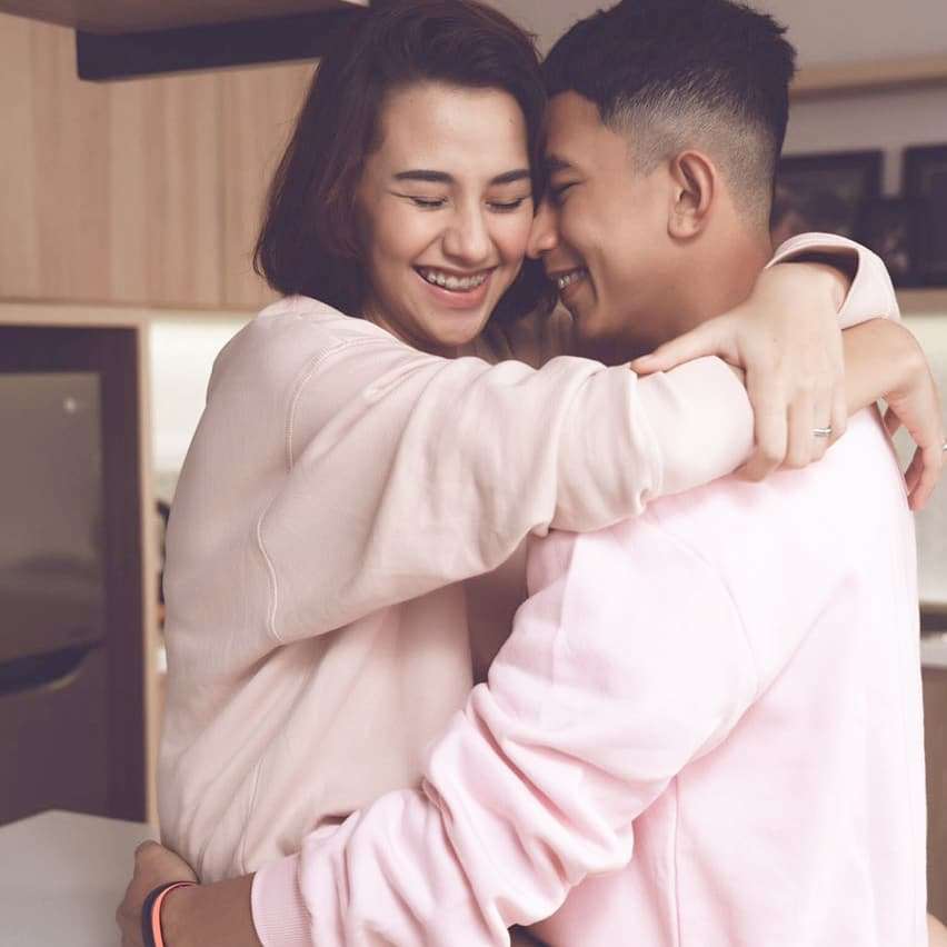 Menikah dengan Fandy Christian, Potret Dahlia Poland Rela Tinggalkan Dunia Hiburan, Kini Malah Diselingkuhi