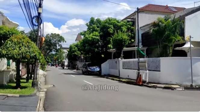 12 Adu Mewah Rumah Ahmad Dhani VS Once Mekel, Pernah Berseteru, Kini Sama-Sama Maju Caleg 2024, Kalah Tajir?