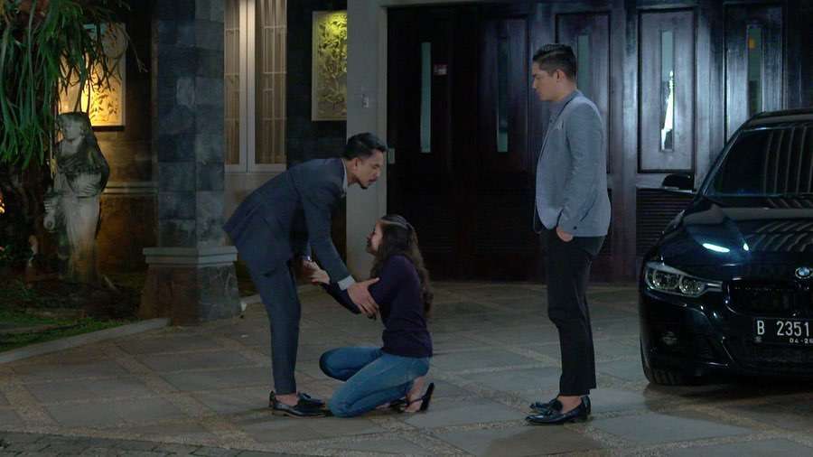10 Potret Adegan Mesra Fandy Christian & Andi Annisa di Sinetron, Netizen: Terlalu Mendalami Peran!
