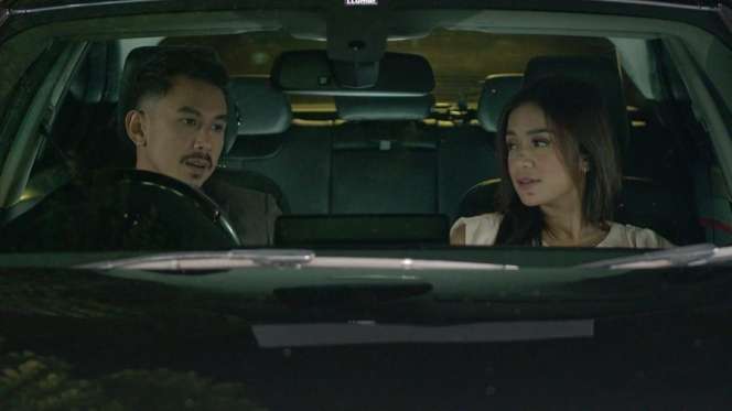 10 Potret Adegan Mesra Fandy Christian & Andi Annisa di Sinetron, Netizen: Terlalu Mendalami Peran!
