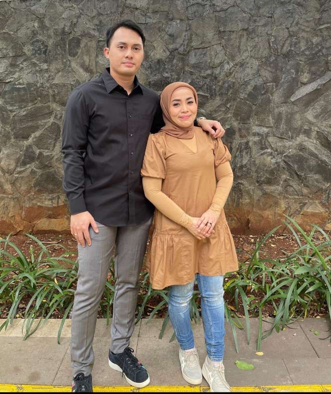 Sederet Suami Selebriti Ini Pernah Dituding Hanya Numpang Hidup, Ternyata Punya Pekerjaan Mentereng, Dari Pengusaha hingga Politisi!