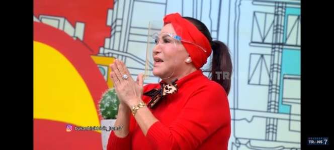 Ingat Mpok Atiek? Dulu Laris Manis di TV, Sempat Jualan Puding Karena Sepi Job, Begini Nasibnya Sekarang