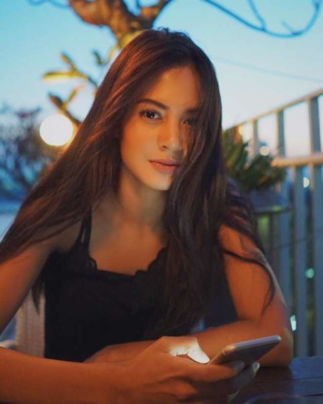 Sederet Artis yang Pilih Nikah Muda Namun Berakhir Cerai, Ada Dugaan KDRT hingga Tak Diberi Nafkah!