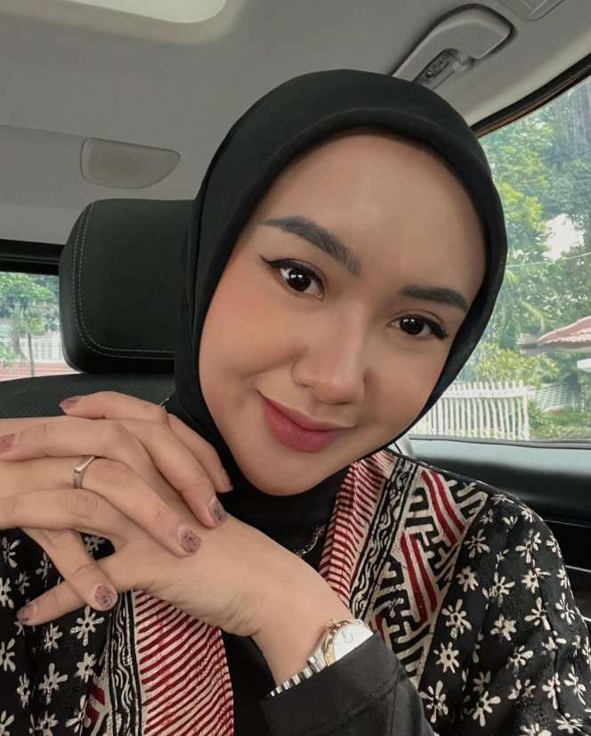 Sederet Artis yang Pilih Nikah Muda Namun Berakhir Cerai, Ada Dugaan KDRT hingga Tak Diberi Nafkah!