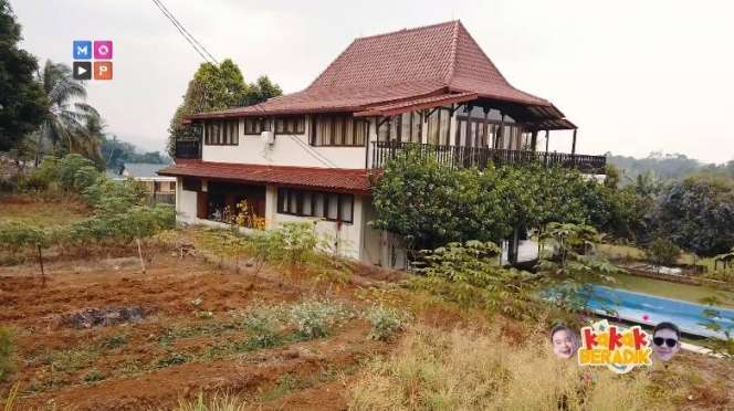 Potret Villa Mewah Ruben Onsu yang Berdiri di Tengah-tengah Sawah