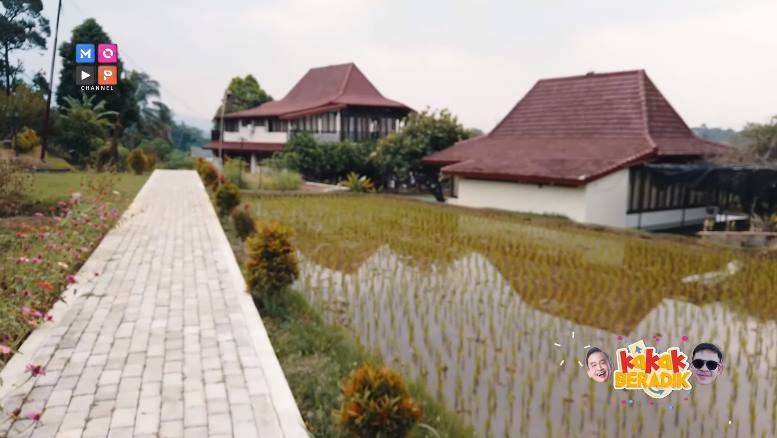 Potret Villa Mewah Ruben Onsu yang Berdiri di Tengah-tengah Sawah