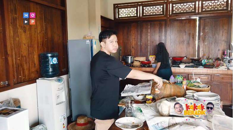 Potret Villa Mewah Ruben Onsu yang Berdiri di Tengah-tengah Sawah