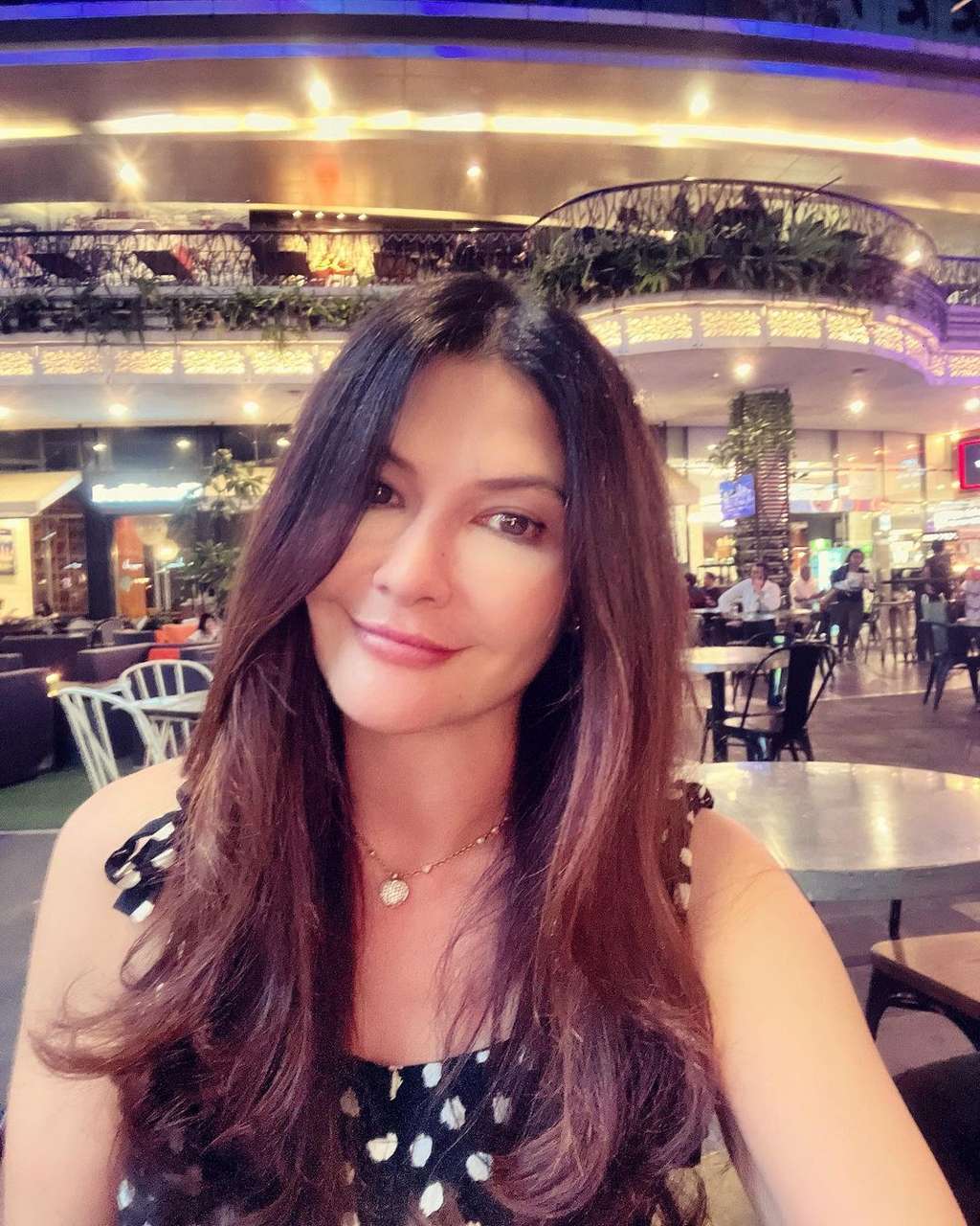Deretan Artis yang Betah `Sendiri` Meski Mantan Suami Sudah Menikah Lagi!