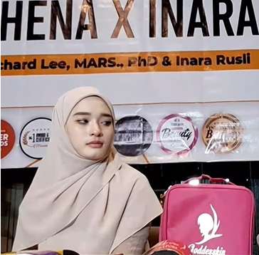 10 Adu Cantik Inara Rusli VS Tenri Annisa Setelah Lepas Cadar, Kini Mampu Bersaing, Yang Satu Disebut Bidadari!