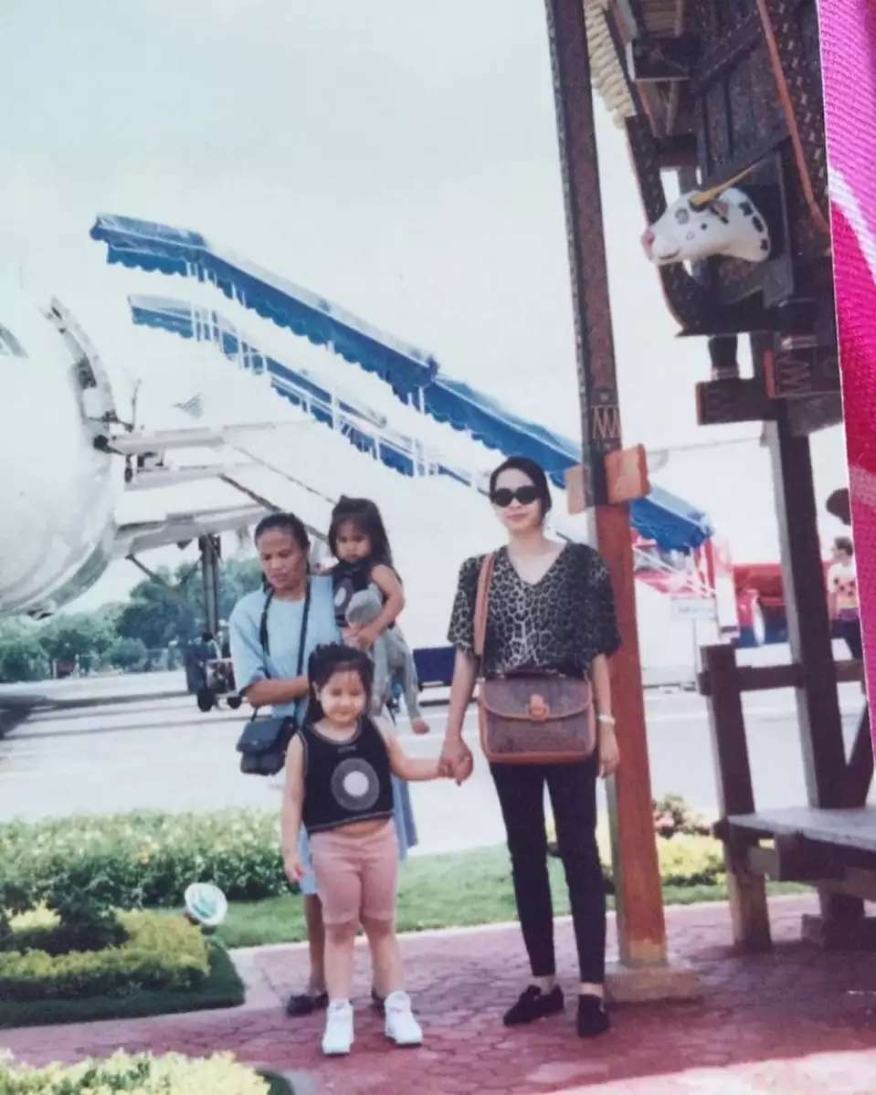 10 Foto Lawas Ibu Artis Saat Usia 20-an, Umi Kalsum Plek Ketiplek Ayu Ting Ting, Cantik & Bening Abis!