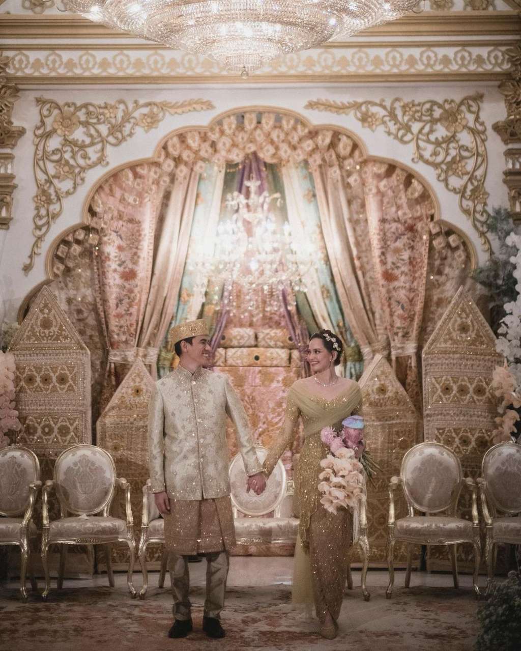 10 Potret Molen Kasetra, Suami Enzy Storia, Ternyata Bukan Orang Sembarangan, Tajir Melintir?
