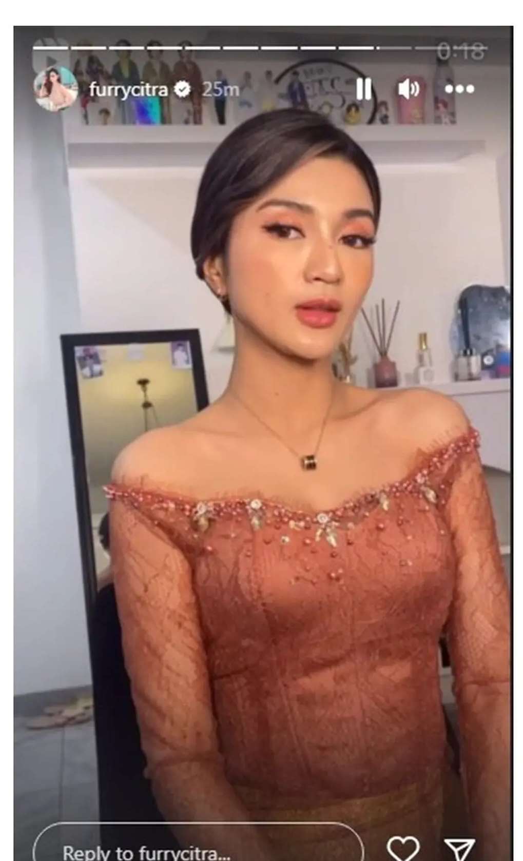 10 Potret Enzy Storia dan Para Bridesmaid, Jessica Mila Paling Disorot, Tak Kalah Cantik dari Pengantin!
