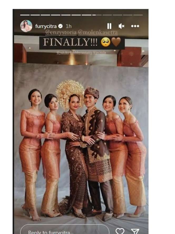 10 Potret Enzy Storia dan Para Bridesmaid, Jessica Mila Paling Disorot, Tak Kalah Cantik dari Pengantin!