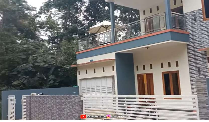 Potret Rumah Mewah di Tengah Desa Seharga Rp1 Miliar, Ternyata Ini Profesi Sang Pemilik…