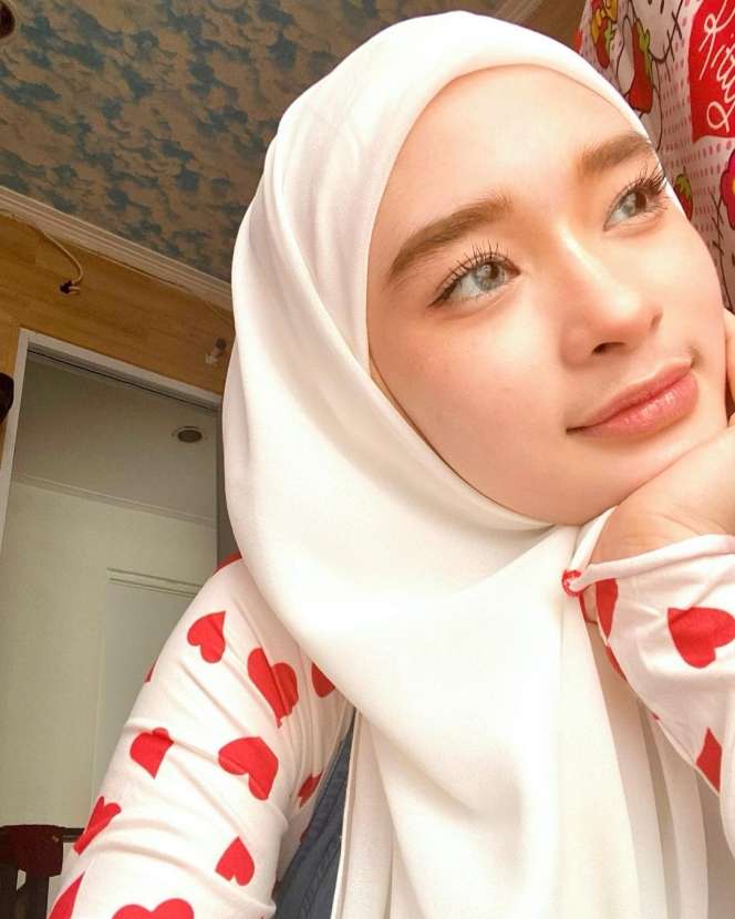 Cerita Inara Rusli Sebelum Memutuskan Lepas Cadar, Dandan dan Pakai Baju ala 'BLACKPINK' di Rumah Demi Virgoun Bahagia, Tapi Malah...