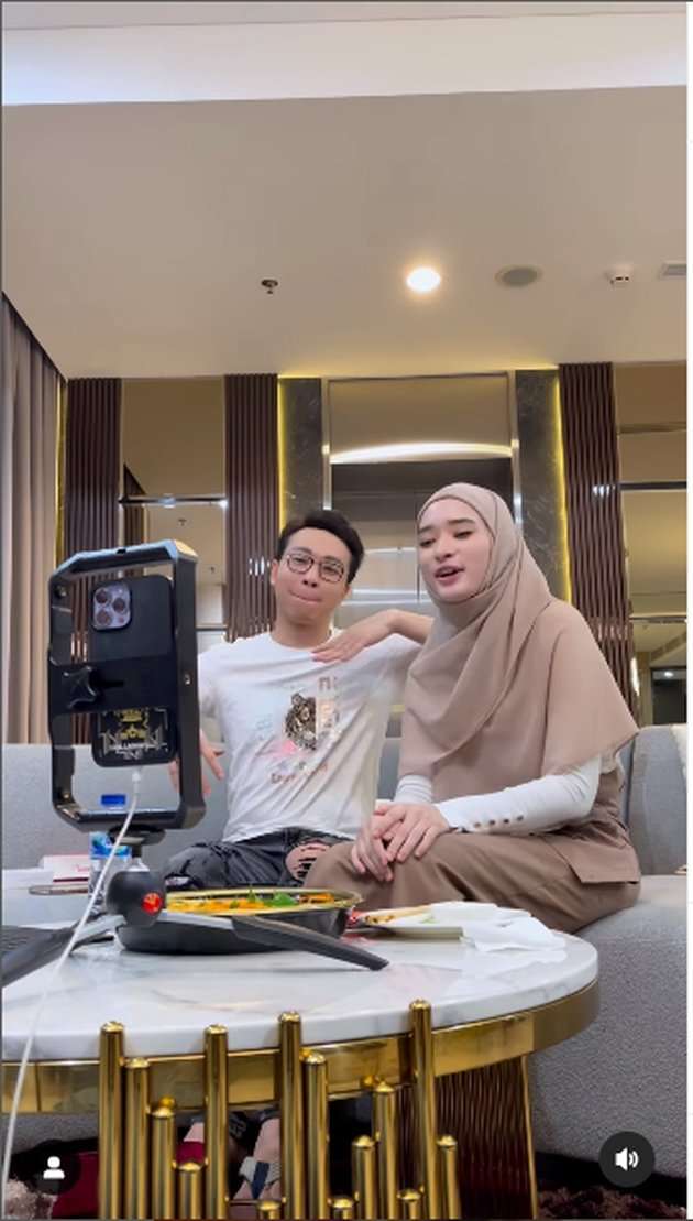 Cerita Inara Rusli Sebelum Memutuskan Lepas Cadar, Dandan dan Pakai Baju ala 'BLACKPINK' di Rumah Demi Virgoun Bahagia, Tapi Malah...