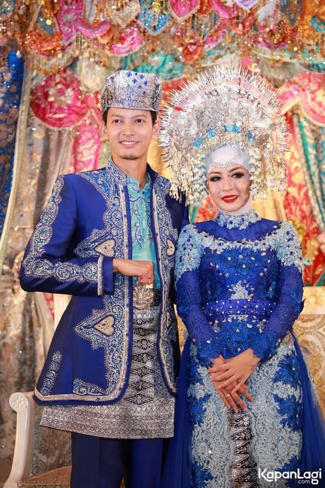 10 Adu Mewah Artis Nikah dengan Busana Minang, Enzy Storia Disebut Mirip Putri Kerajaan