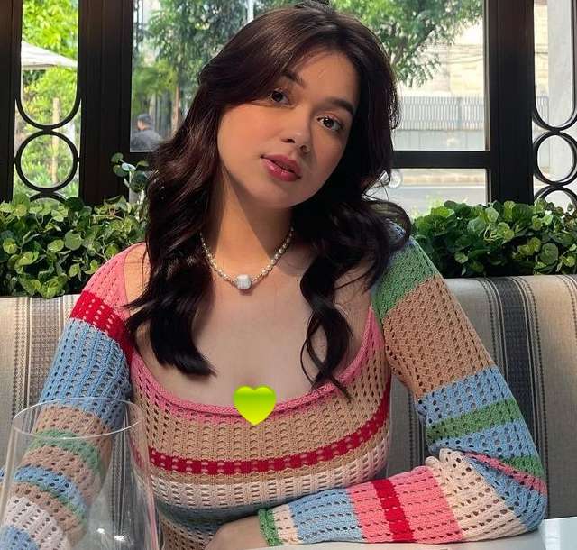 10 Adu Gaya Rebecca Klopper VS Adhisty Zara, Sama-Sama Kena Skandal Video Panas, Siapa Lebih Hot?