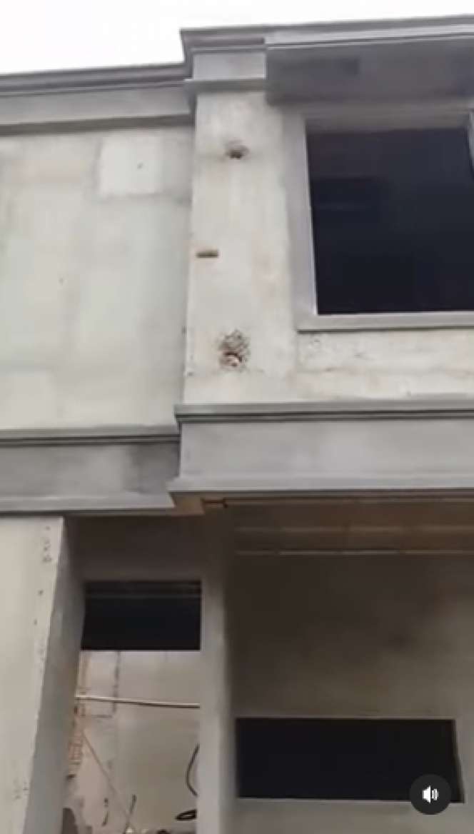 7 Tahun Kerja Jadi Asisten Artis `Sultan` Ternama, Pria Ini Bisa Bangun Rumah Mewah Bak Istana, Lihat 8 Potretnya