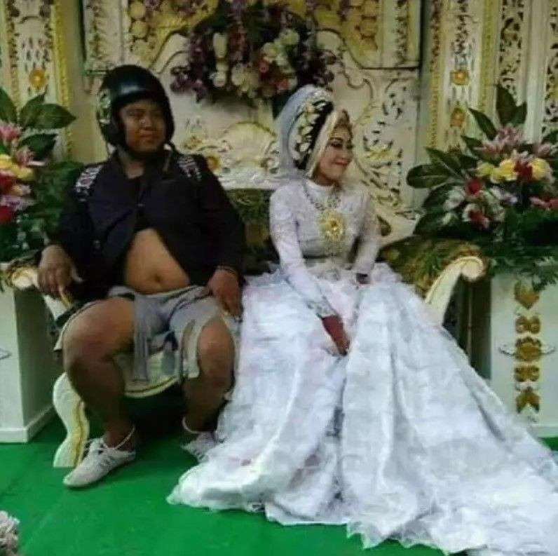 Sederet Potret Baju Pengantin Low Budget Ini Bikin Tepok Jidat, Idenya Anti Mainstream!