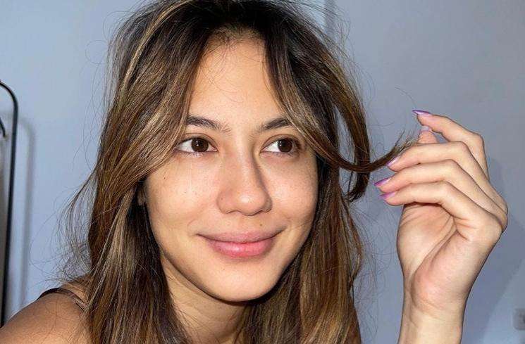 10 Potret Wajah Asli Artis Tanpa Makeup, Inara Rusli Bikin Netizen Iri, Mulus Bak Boneka Porselen!