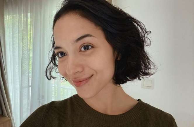 10 Potret Wajah Asli Artis Tanpa Makeup, Inara Rusli Bikin Netizen Iri, Mulus Bak Boneka Porselen!
