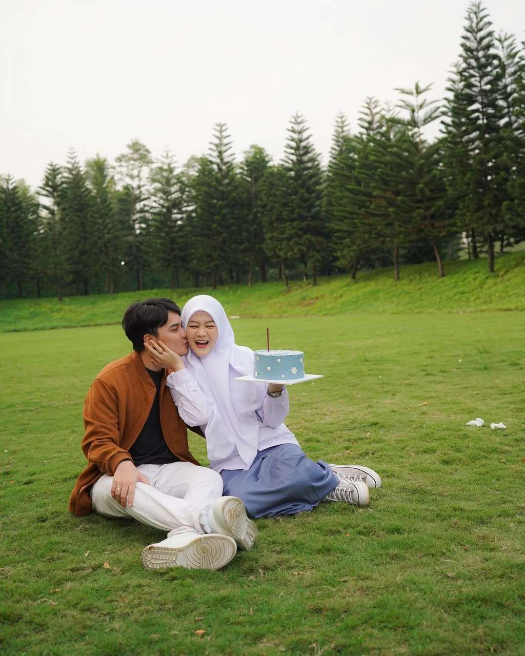 Potret Henny Rahman Istri Alvin Faiz Jadi Anak SMA di Momen Ulang Tahun
