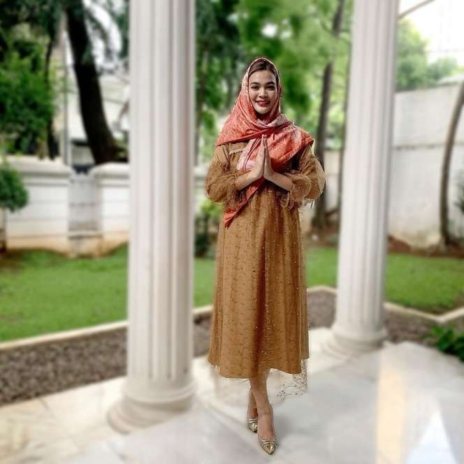 Adu Mewah Rumah Artis Cantik yang Kini Jadi Istri Polisi, Hunian Uut Permatasari Bikin Salfok!
