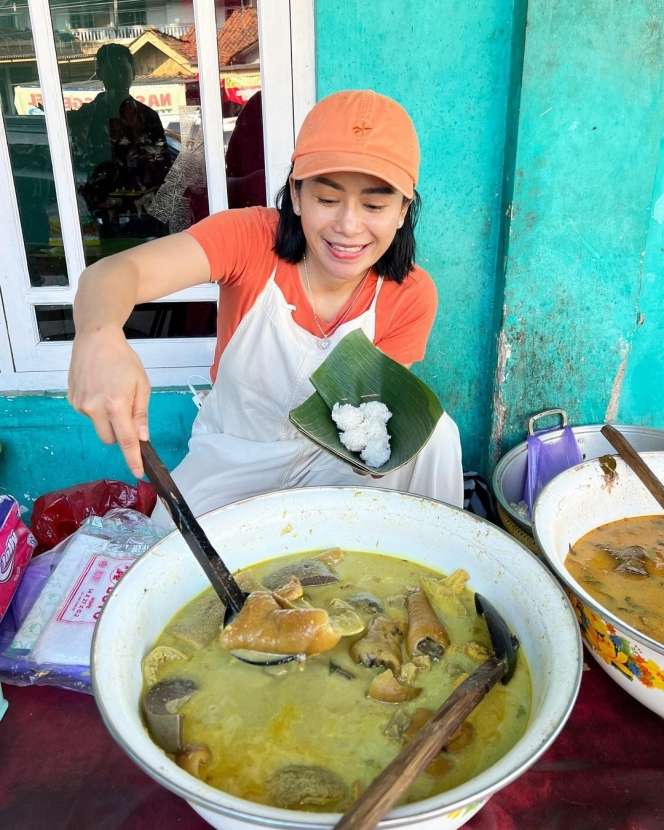 Farida Nurhan Curhat Merasa Dipalak Saat Review Makanan, Suruh Bayar 8 Juta!