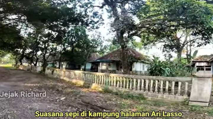 10 Potret Rumah Masa Kecil Ari Lasso yang Terbengkalai, Ada Sejak Zaman Belanda, Ngeri Banget!