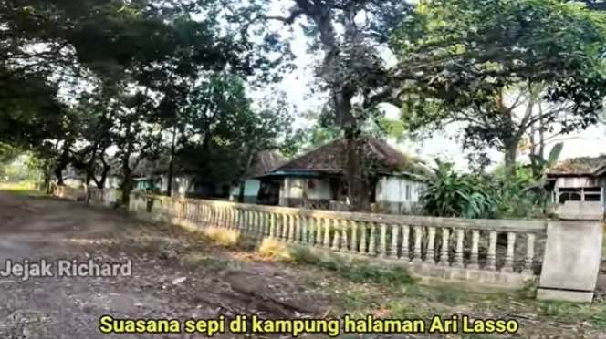 10 Potret Rumah Masa Kecil Ari Lasso yang Terbengkalai, Ada Sejak Zaman Belanda, Ngeri Banget!