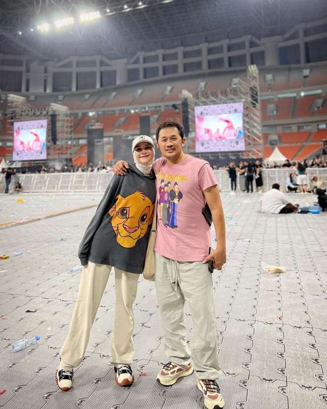 Artis Cantik Ini Nikah dengan Budget Rp7,5 Juta, Dulu Modal Nekat Kini Rumah Tangganya Jadi Idaman!