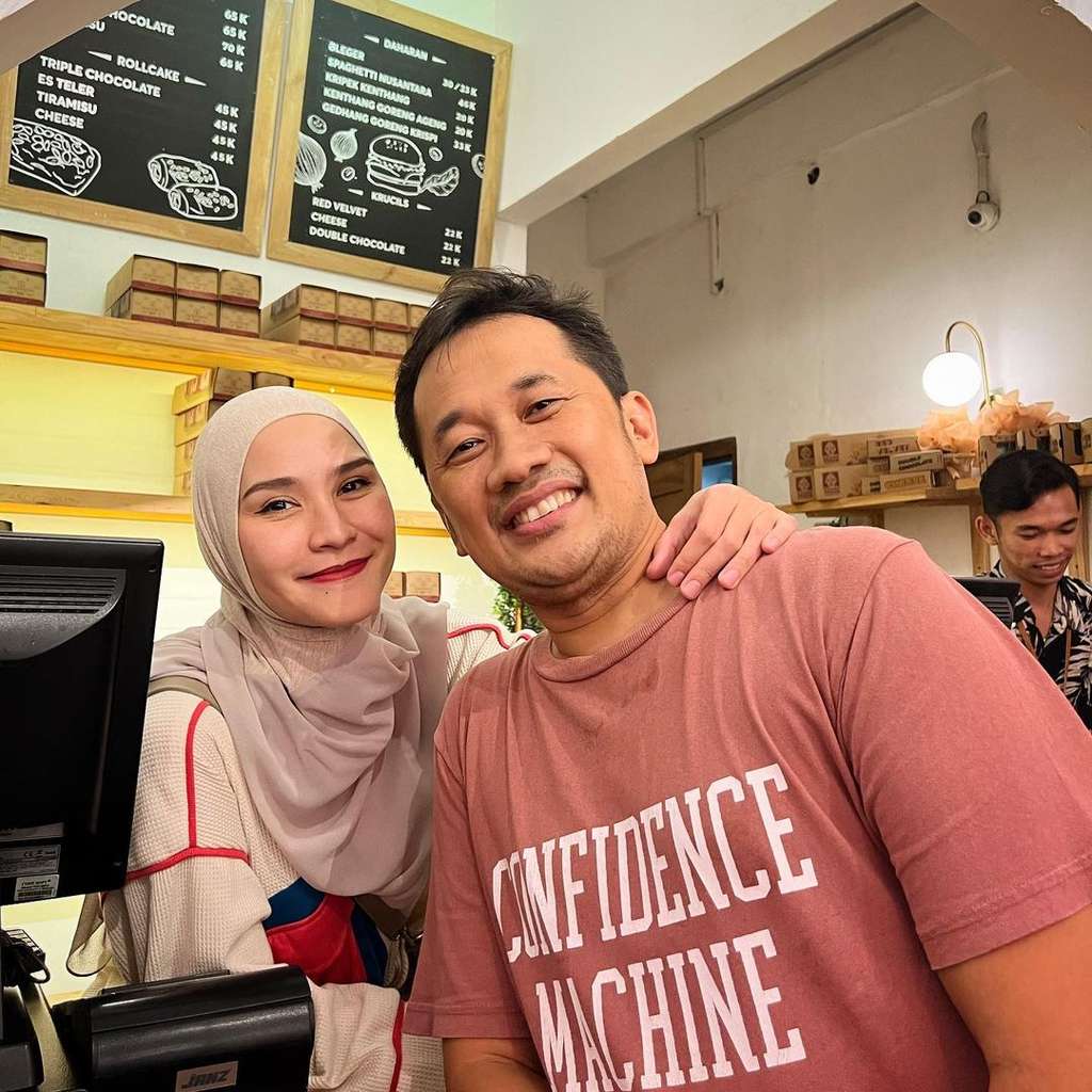 Artis Cantik Ini Nikah dengan Budget Rp7,5 Juta, Dulu Modal Nekat Kini Rumah Tangganya Jadi Idaman!