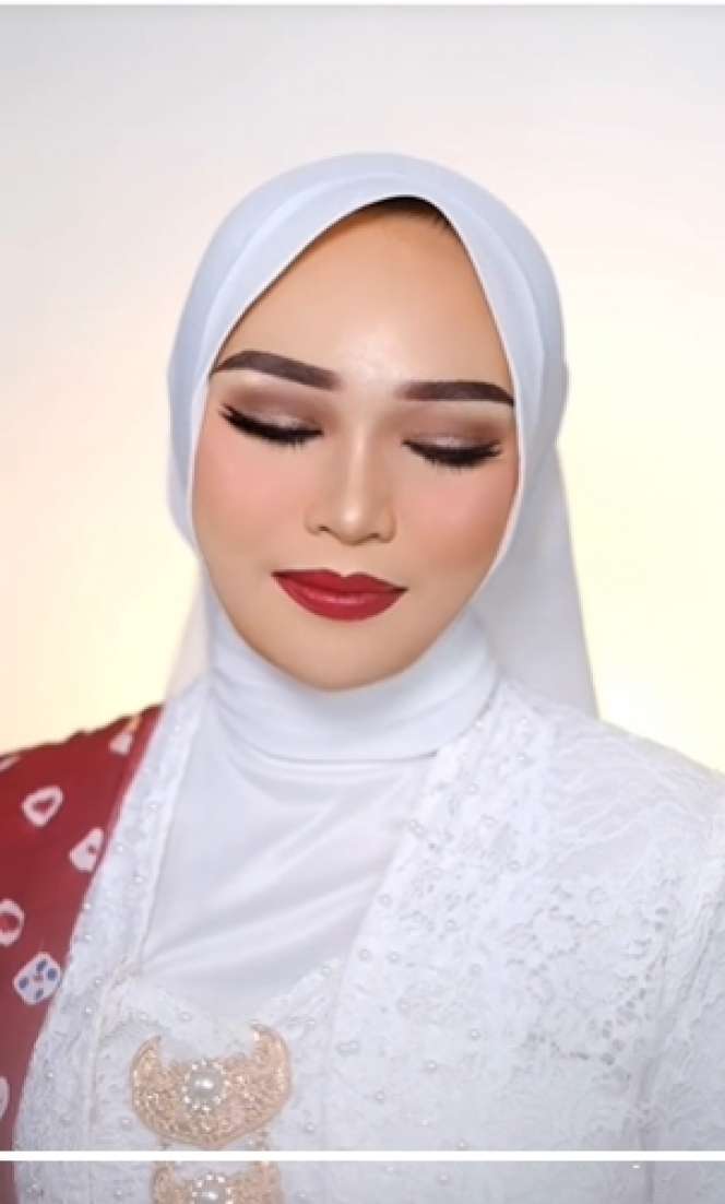 Kayak Beda Orang! Transformasi Gadis Polos Usai Makeup Tebal Bikin Pangling, Bak Pernikahan Putri Raja, Lihat Potretnya