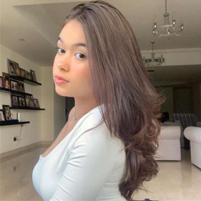 Potret Transformasi Gaya Rambut Rebecca Klopper, Ada Model Bob Mirip Vanessa Angel!
